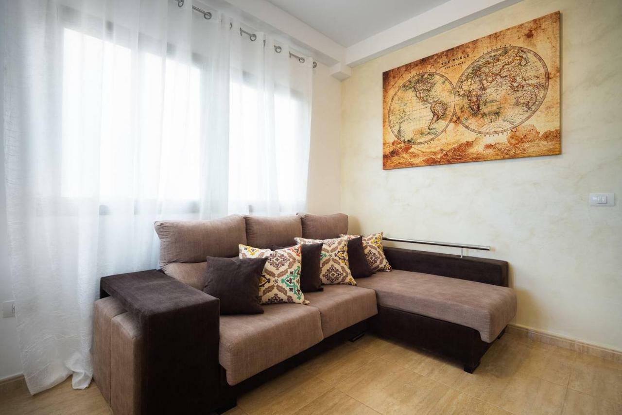 Canary House Gold Vecindario  Luaran gambar