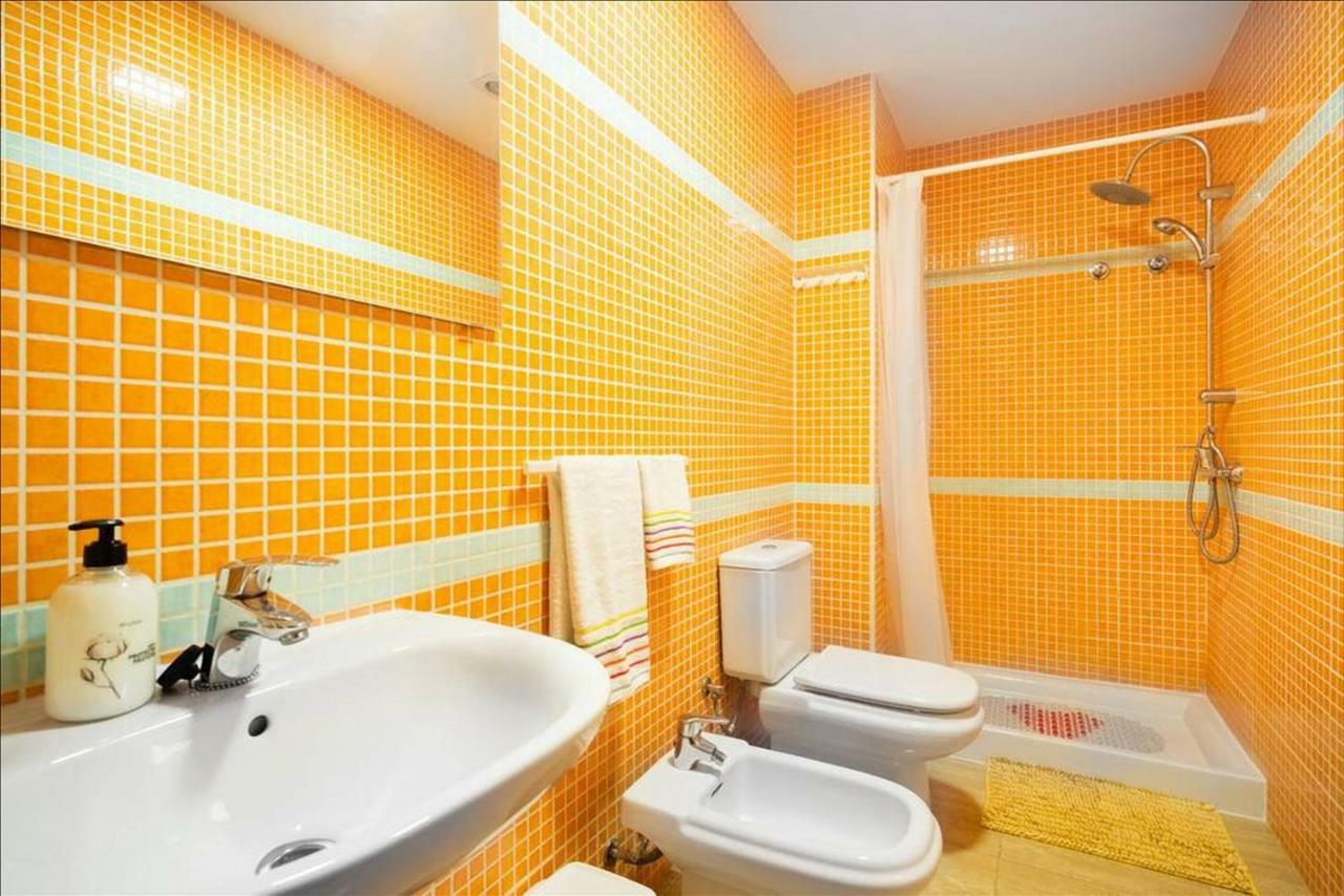 Canary House Gold Vecindario  Luaran gambar