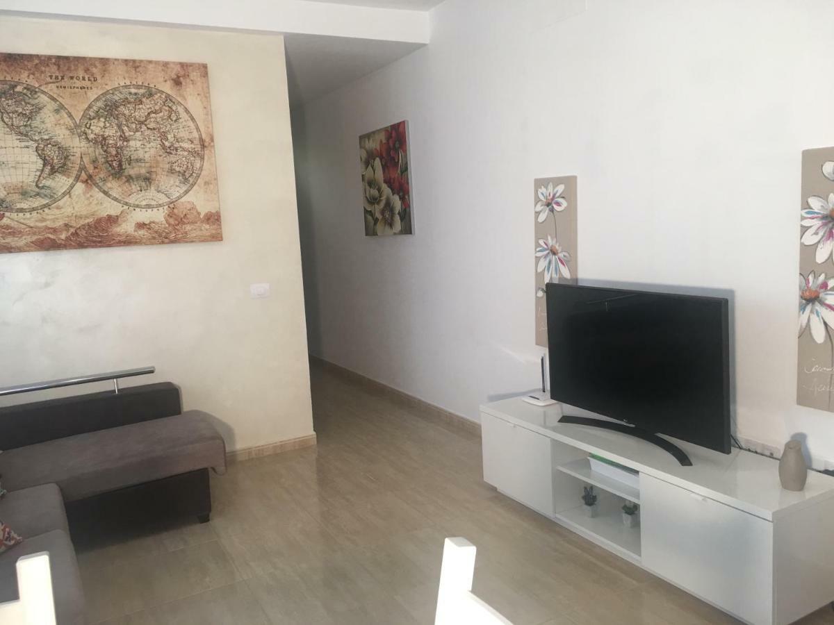 Canary House Gold Vecindario  Luaran gambar